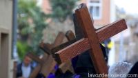 El Vía Crucis del Miércoles Santo en fotografías